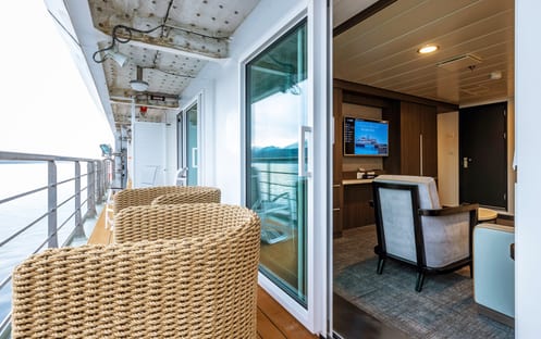 AE Expeditions, SYLVIA EARLE, Captains Suite 420, Richard IAnson-7